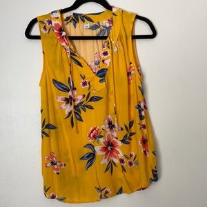 Yellow/gold floral tank